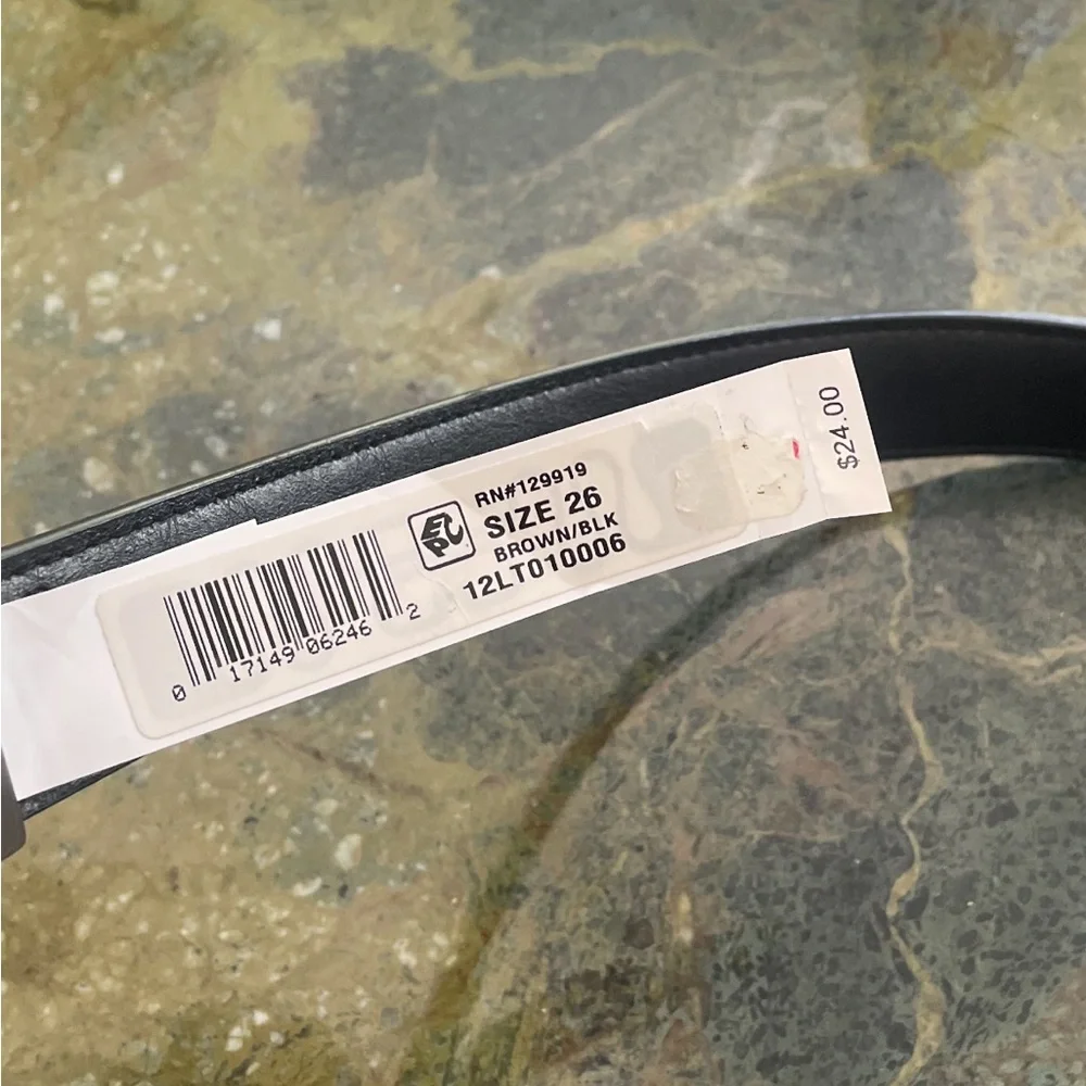Lord & Taylor Black/Brown Reversible Boys Belt size 26